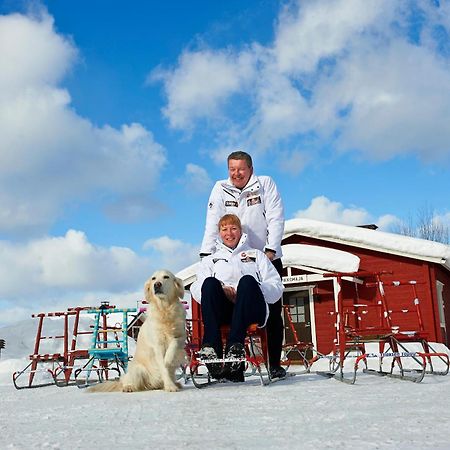 Yllaeksen Yoepuu Villa Äkäslompolo Exterior foto