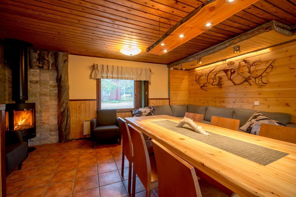 Yllaeksen Yoepuu Villa Äkäslompolo Exterior foto