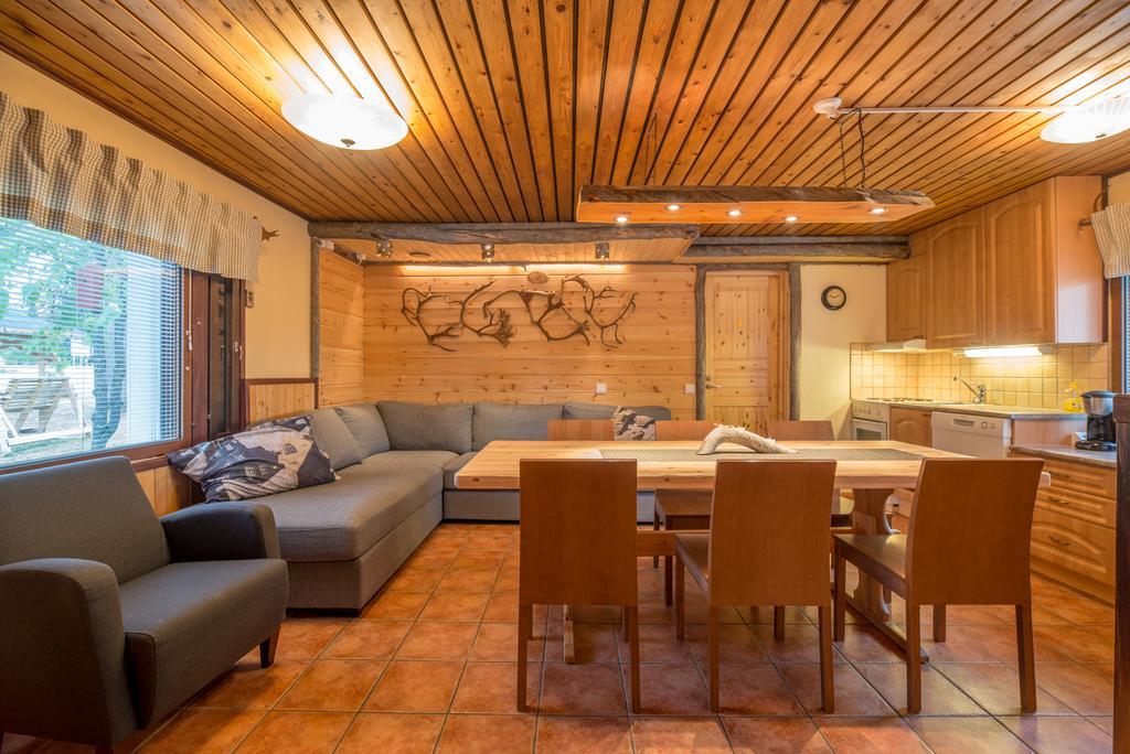 Yllaeksen Yoepuu Villa Äkäslompolo Exterior foto